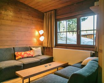 Quaint Chalet in Worgl With Private Garden - Bad Häring - Living room