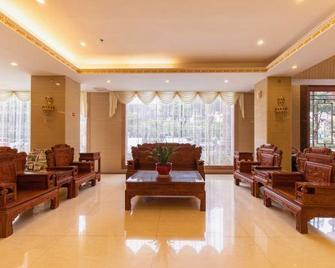 Kai Yue Da Hotel - Che-jüan - Salónek