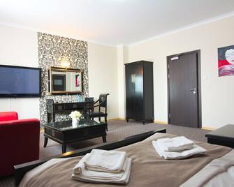 Centrum Konferencyjno Apartamentowe Mrowka - Warsaw - Bedroom