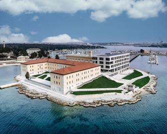 Monumenti Heritage Hotel&Resort - Pula - Edificio