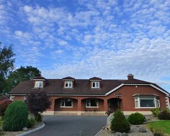 Plantation Lodge B&B - Kingscourt - Building
