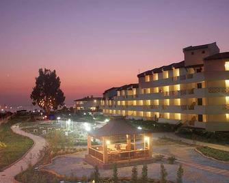 Sentinus Hotel - Kusadasi - Edificio