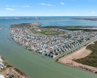 LIV Resort, Private Jacuzzi And Pet Friendly - Port Isabel - Außenansicht