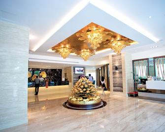 Vouk Hotel Suites - George Town - Hành lang