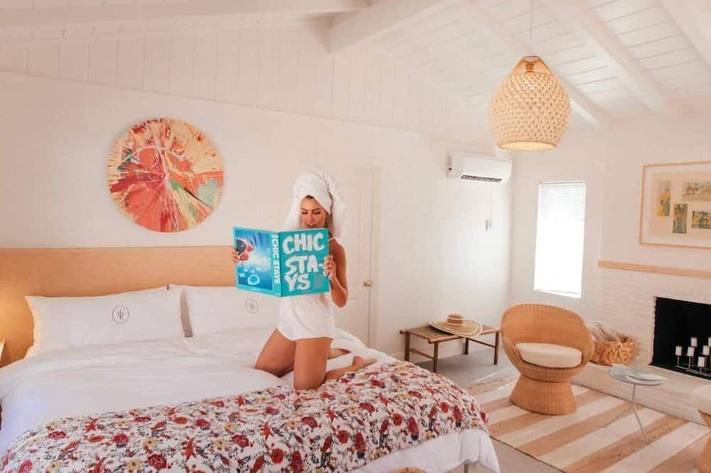 Les Cactus C$ 157 (C$ 454). Palm Springs Hotel Deals & Reviews - KAYAK