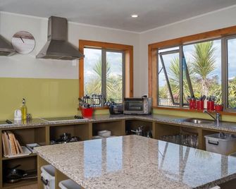 إدنز إدج لودج - موتويكا - مطبخ