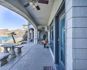 Parker Studio Nestled on the Colorado River! - Parker - Balcony