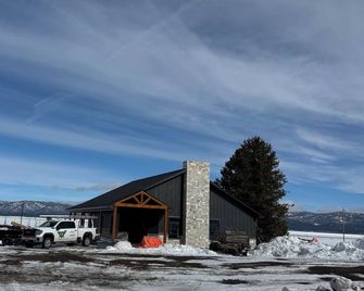 Yellowstone Springs Resort - Island Park