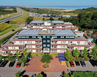 Fletcher Wellness-Hotel Kamperduinen - Kamperland - Building