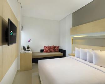 Zizz Convention Hotel - North Kuta - Makuuhuone