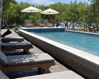 Sabai Beach Hotel - Barú - Piscine