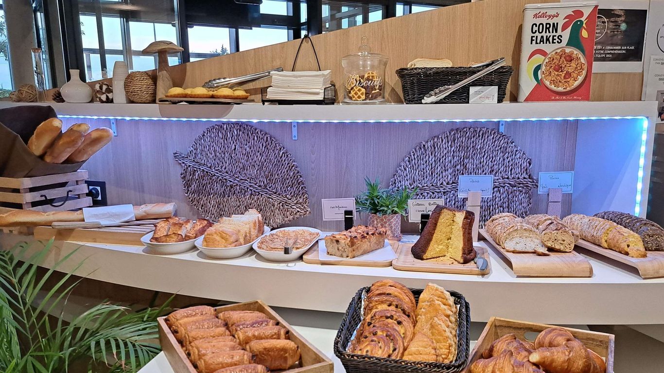 勒特雷波爾梅爾萊班宜必思快捷酒店