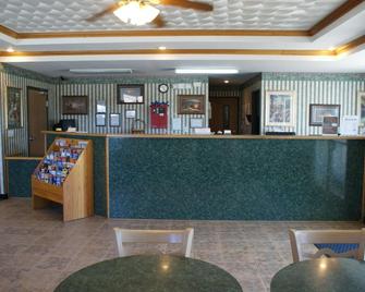 Americas Best Value Inn New Florence - New Florence - Front desk