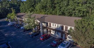 Affordable Corporate Suites of Overland Drive - Roanoke