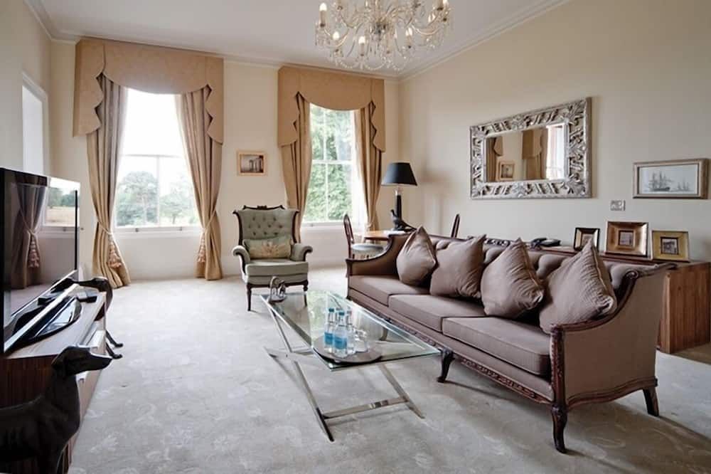 كامبنيز ترينج