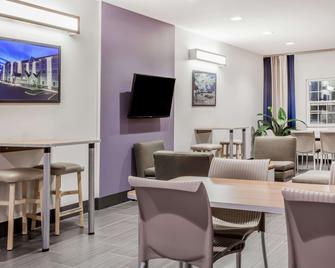 Microtel Inn & Suites by Wyndham Sault Ste. Marie - Sault Ste Marie - Aula