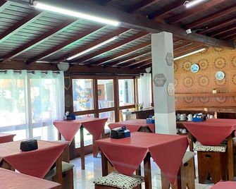 Pousada Chiclé Penedo MC - Penedo - Restaurante