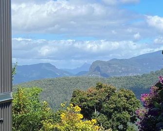 Escape to a Mountain Retreat in Beechmont, Australia - Beechmont - Vista del exterior