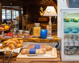 Strandhotel Seeblick - Spiez - Buffet