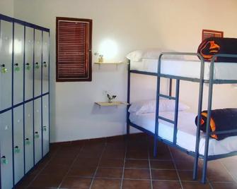 Albergue Turístico De Cornalvo - Trujillanos - Habitación