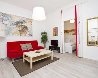 Apartment Uthman Berlin-Neukoelln - Berlín - Sala de estar