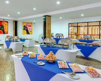 هوتل دورادو بلازا بوكاجراندي - شامامل جميع الخدمات - كارتاخينا دي إندياس - مطعم