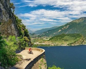B&B Corte Delle Muse - San Felice del Benaco