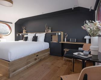 La Peniche - Bed And Bicycle - Tournon - Tournon-sur-Rhône - Bedroom