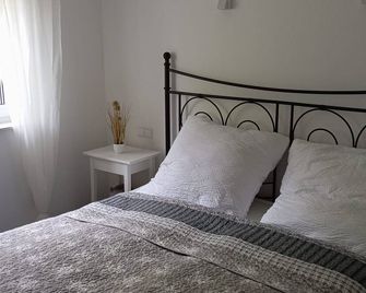 Villa am Bacho - Mosbach - Schlafzimmer