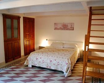 L'Angolo Antico - Castellana Grotte - Camera da letto