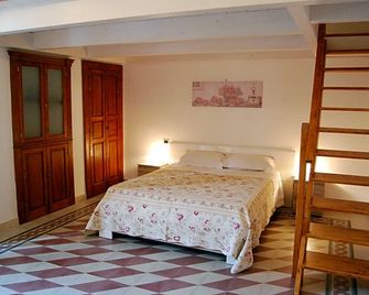 L'Angolo Antico - Castellana Grotte