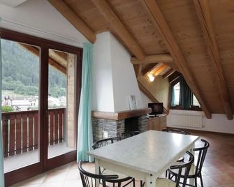 Residence Al Maniero - Ponte di Legno