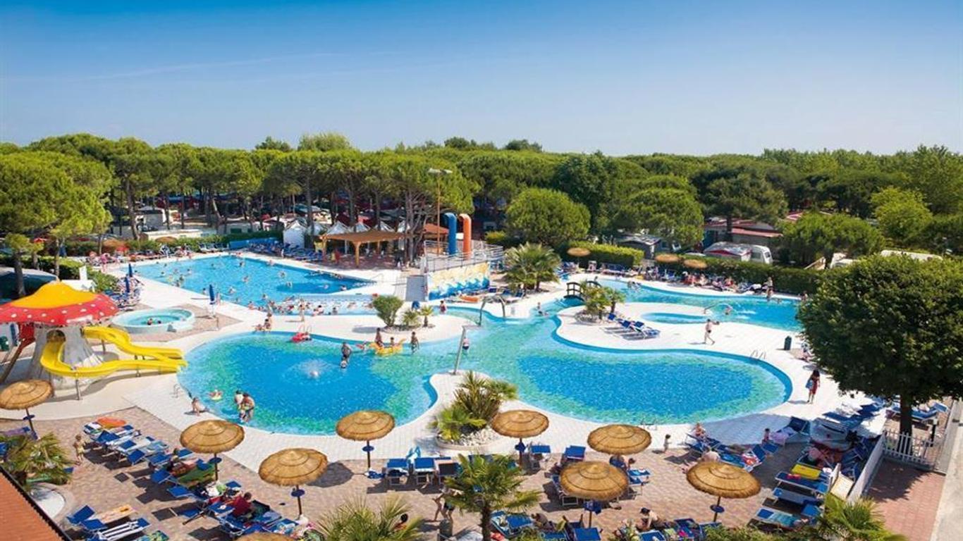 Ca' Pasquali Village