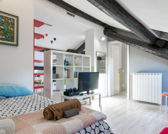 Notami Navigli Attic - Milán - Habitación