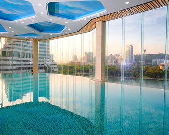 Xiamen Airlines Lakeside Hotel - Xiamen - Piscina