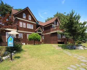 Taean Anmyeondo Pension Marimo - Anmyeondo - Edificio