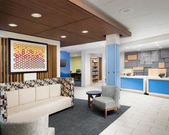 Holiday Inn Express Knoxville-Strawberry Plains By IHG - Knoxville - Lobby
