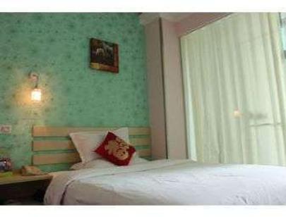 Super 8 by Wyndham Shenzhen Longgang Shuanglong Station - Shenzhen - Bedroom