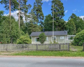 3 Bedroom Cozy Home in Joenkoeping - Jönköping - Building