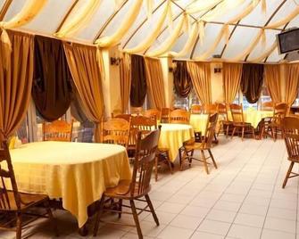 Hotel Moskvich - Moscú - Restaurante