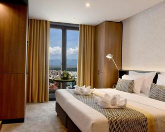 Hotel Panoramika - Skopje - Phòng ngủ