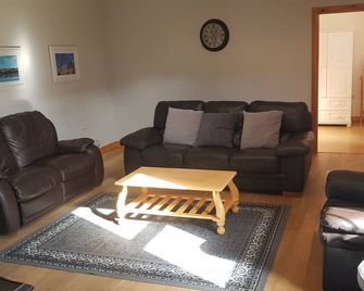 Murphys Irish Farmhouse Near Ballybunion - Ballyduff (Kerry) - Living room