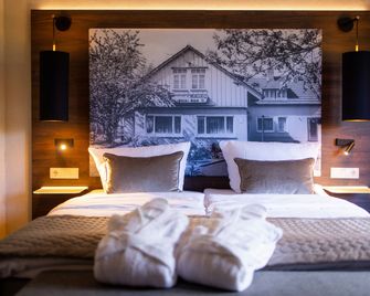 Landhotel Am Rothenberg - Uslar - Slaapkamer