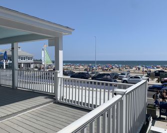 The Pelham Resort Motel - Hampton Beach - Balkong