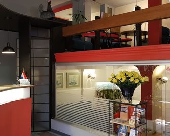 Hotel Amalfi - Asuncion - Resepsjon