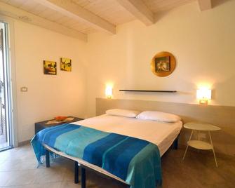 Prestigious villa of new construction with two bathrooms and garden - Lido delle Nazioni - Bedroom