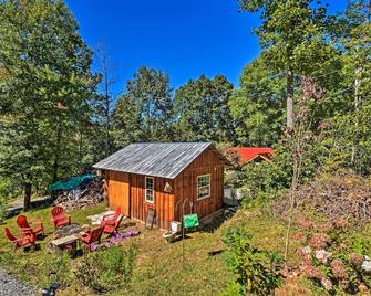 Georgia Home w/ 2 Fire Pits & Creek Access! - Young Harris - Building