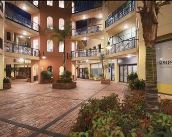 칼턴 클락타워 아파트먼트 - 멜버른 - 건물