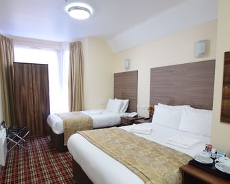 Lucky 8 Hotel - Ilford - Bedroom