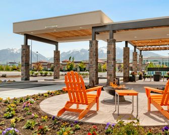 Home2 Suites by Hilton Salt Lake City/South Jordan - South Jordan - Terasa